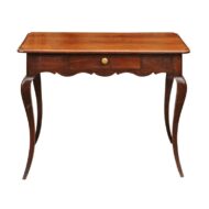 French, 1820s Louis XV Style Oak Side Table with Single Drawer and Cabriole Legs