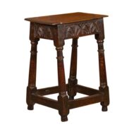English 1880s Oak Joint Stool with Carved Apron and Turned Splaying Legs