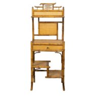 English 1900s Bamboo Freestanding Shelf with Rattan Accents and Single Drawer