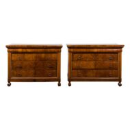 Pair of Italian 18th Century Walnut Four-Drawer Commodes with Bookmatched Veneer