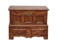 English 19th Century Oak Chest with Brass Mount and Lower Drawers