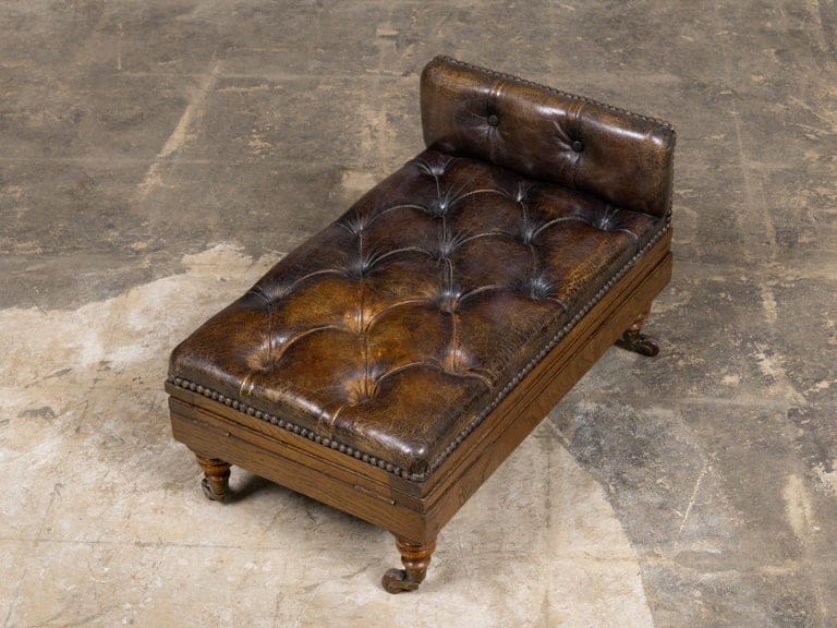 English 19th Century Adjustable Tufted Leather Gout Stool on Casters - Image 6