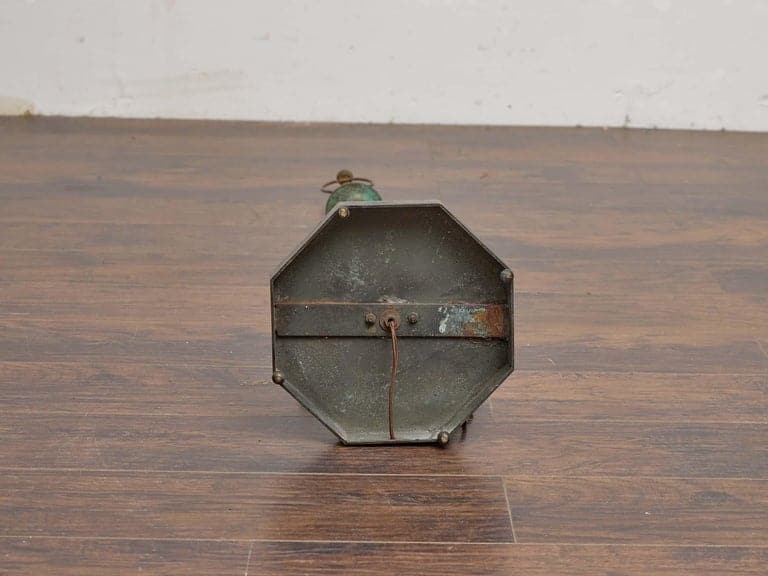 Bronze Frog Floor Lamp with Twisted Stem and Octagonal Base, circa 1930–1940 - Image 4