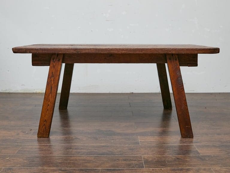 18th Century Spanish Walnut Low Table with Angled Legs - Image 6