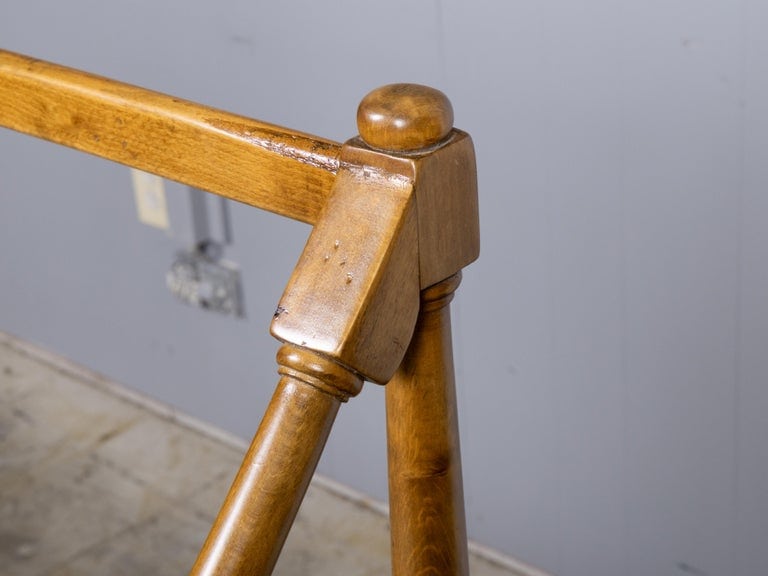 English 19th Century Walnut Library Steps with Handrail and Turned Supports - Image 8