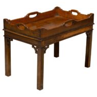 English 19th Century Mahogany Butler’s Tray Table with Shaped Brackets