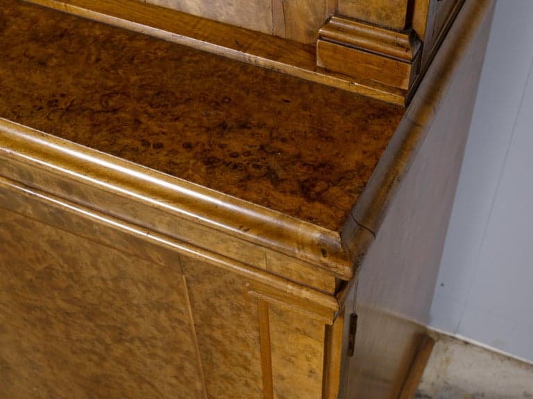 English 19th Century Burr Walnut Cabinet with Glazed Upper Doors - Image 14