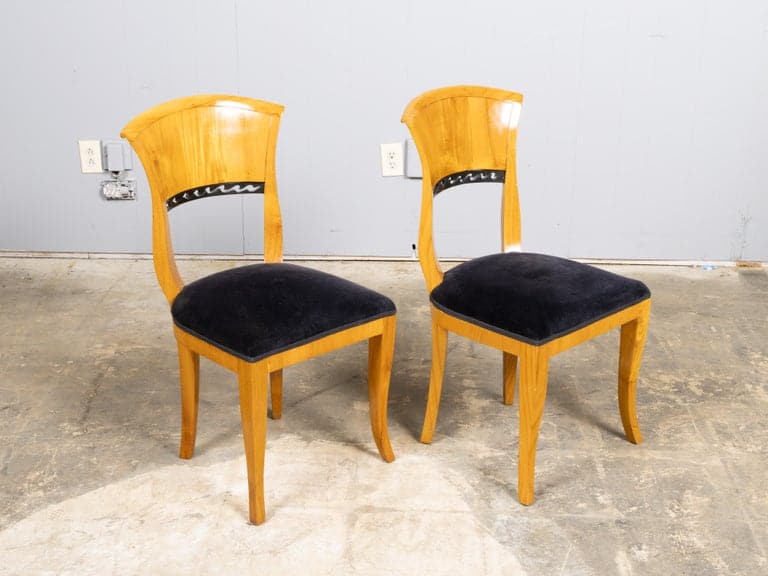 Set of 10 Walnut Biedermeier Style Dining Chairs, circa 1920 - Image 6