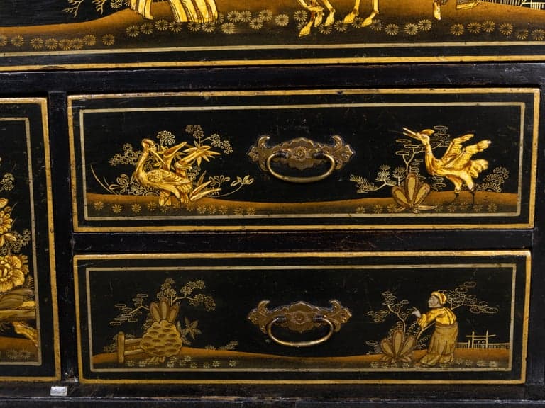 English 18th Century Japanned Chinoiserie Cabinet on 19th Century Stand - Image 12