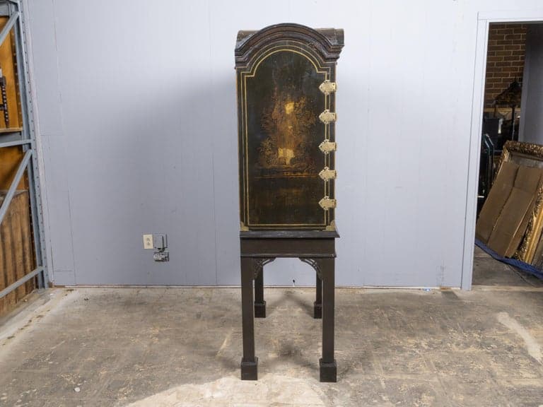 English 18th Century Japanned Chinoiserie Cabinet on 19th Century Stand - Image 5