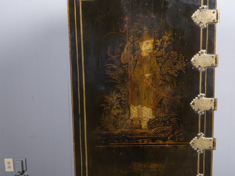 English 18th Century Japanned Chinoiserie Cabinet on 19th Century Stand - Image 4