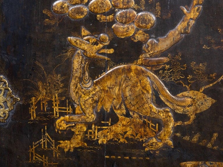 English 18th Century Chinoiserie Japanned Cabinet on 19th Century Stand - Image 17