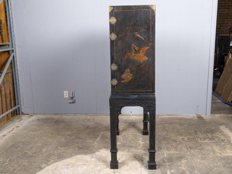 English 18th Century Chinoiserie Japanned Cabinet on 19th Century Stand - Image 4