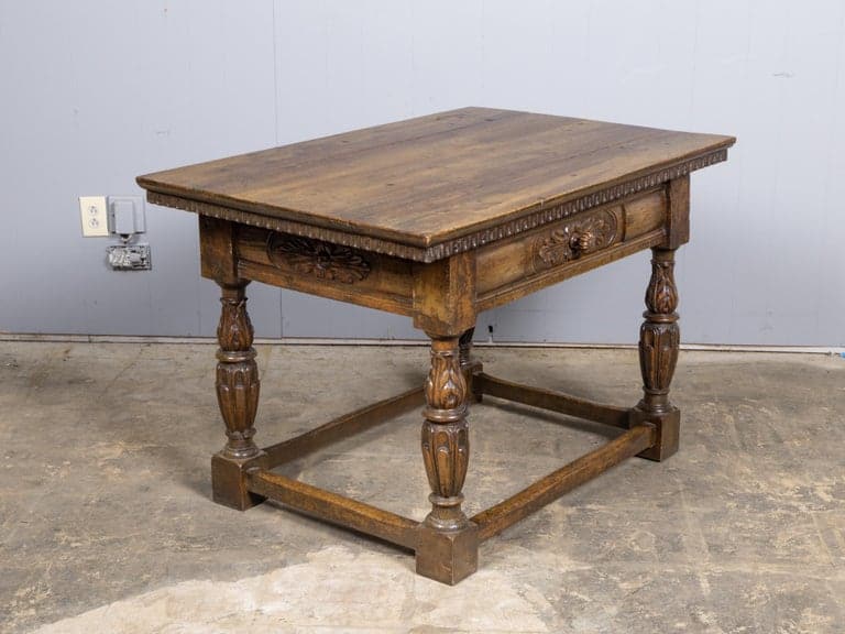 Italian 18th Century Walnut Center Table with Carved Frieze - Image 6