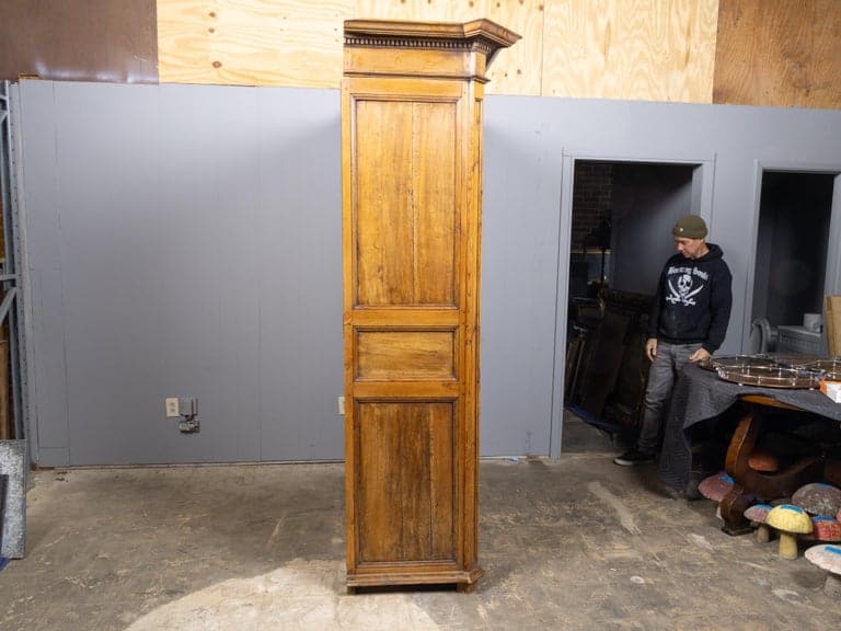 19th Century English Pine Knockdown Wardrobe with Paneled Doors - Image 5