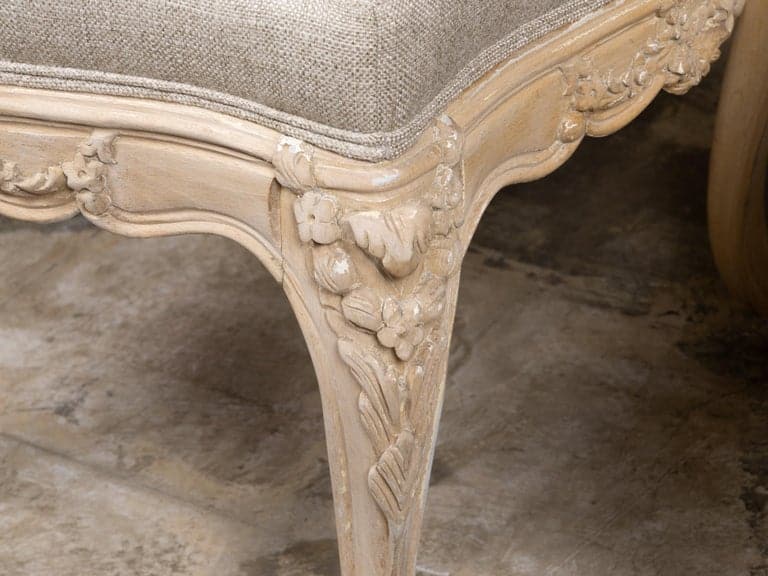 Pair of French 1900s Louis XV Style Painted Footstools with Linen Upholstery - Image 9