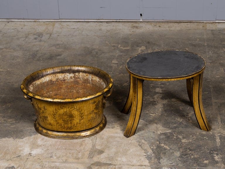18th Century French Neoclassical Hand-Painted Tôle Planter on Stand - Image 7