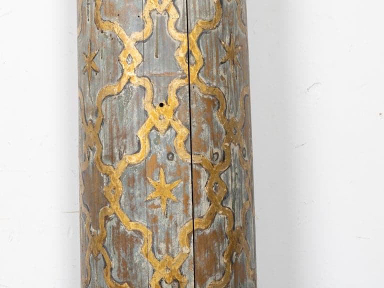Pair of 18th Century Italian Painted and Giltwood Architectural Semi-Columns - Image 13