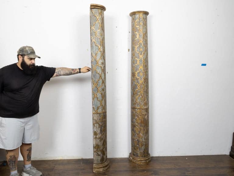 Pair of 18th Century Italian Painted and Giltwood Architectural Semi-Columns - Image 6