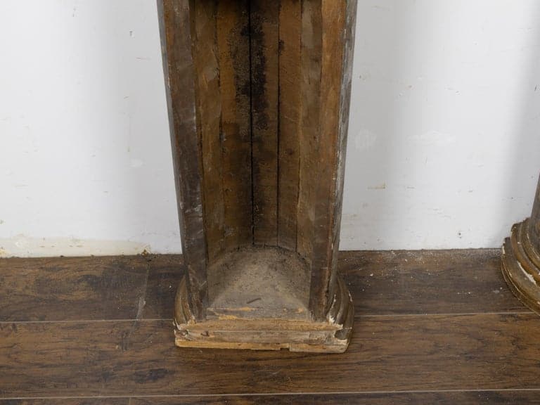 Pair of 18th Century Italian Painted and Giltwood Architectural Semi-Columns - Image 2