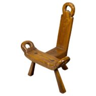English 19th Century Walnut Folk Low Chair with Three-Legged Base