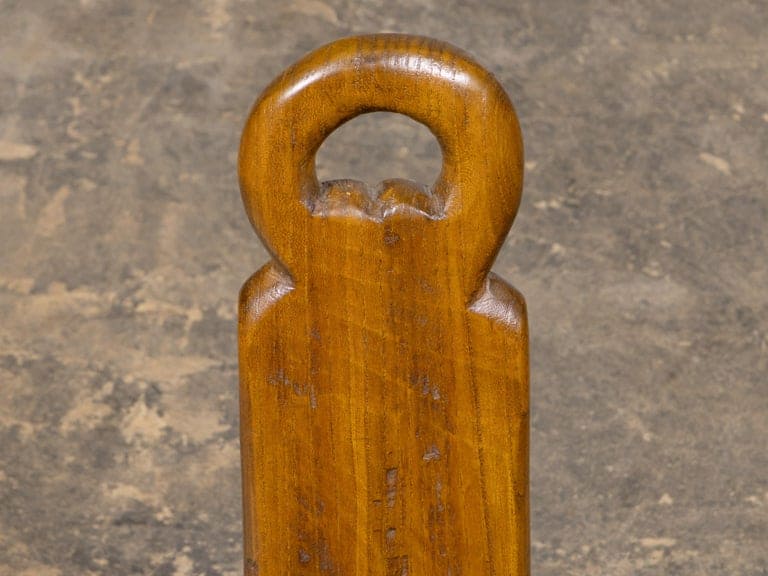 English 19th Century Walnut Folk Low Chair with Three-Legged Base - Image 12