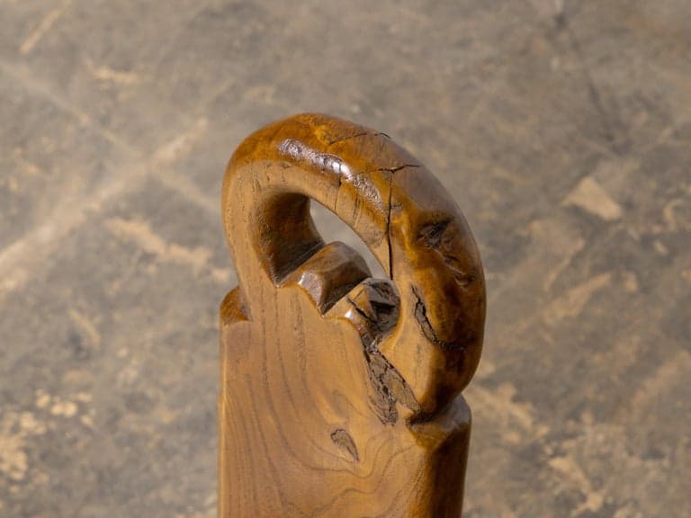 English 19th Century Walnut Folk Low Chair with Three-Legged Base - Image 11