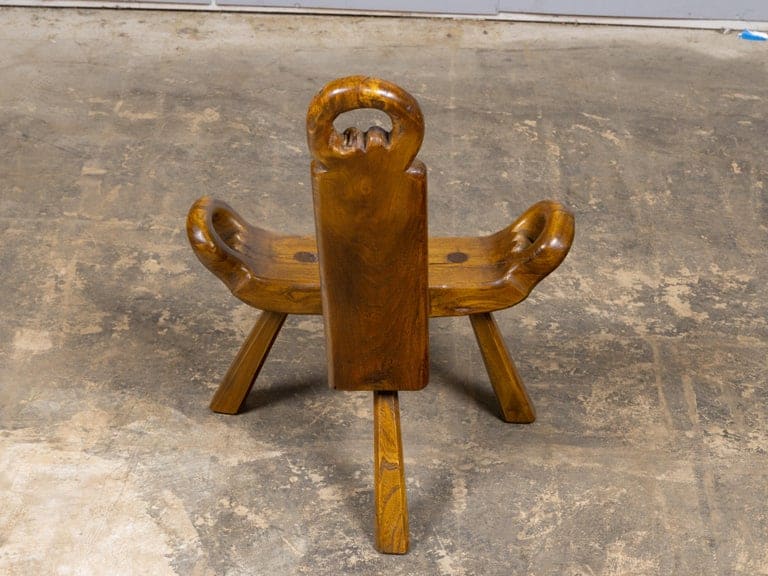 English 19th Century Walnut Folk Low Chair with Three-Legged Base - Image 4