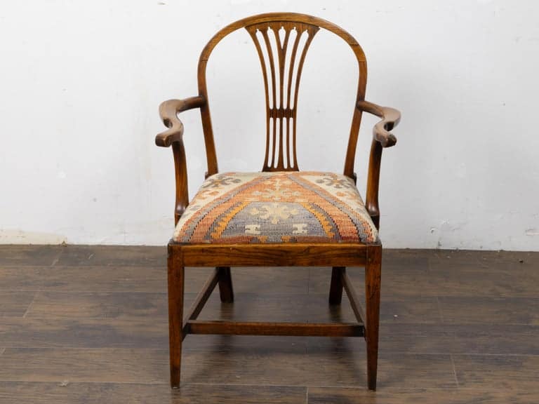English 19th Century Oak Windsor Armchair with Kilim Upholstery - Image 11