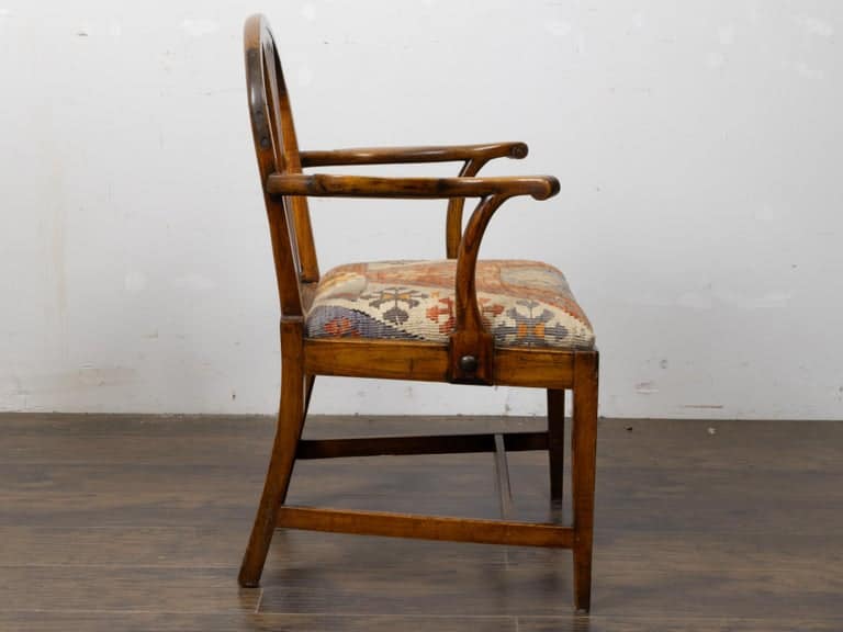 English 19th Century Oak Windsor Armchair with Kilim Upholstery - Image 2